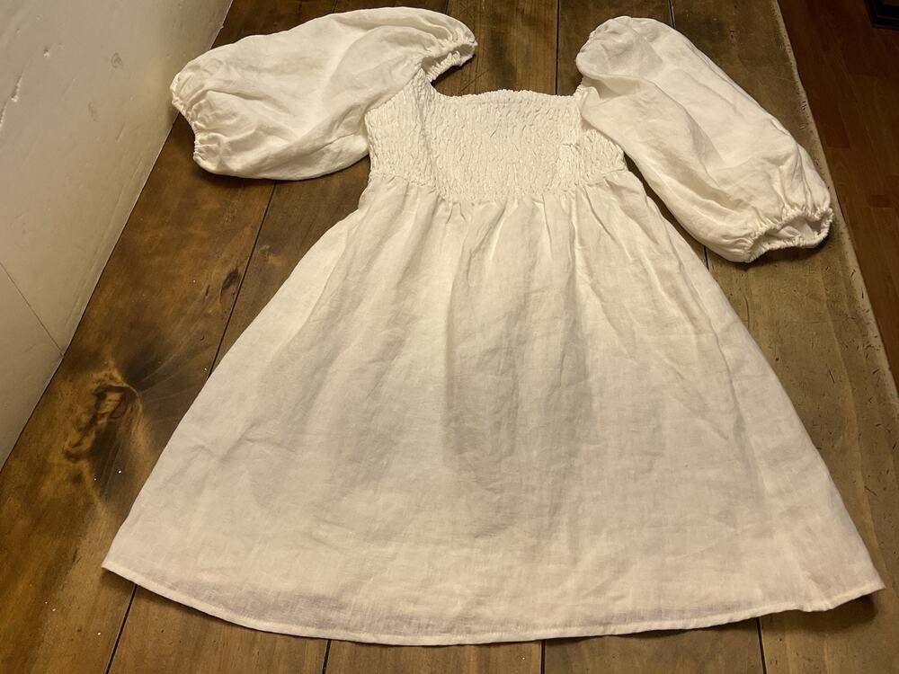 Tuckernuck Dress Womens Medium White Annie Smocked Mini Linen Puff Sleeve